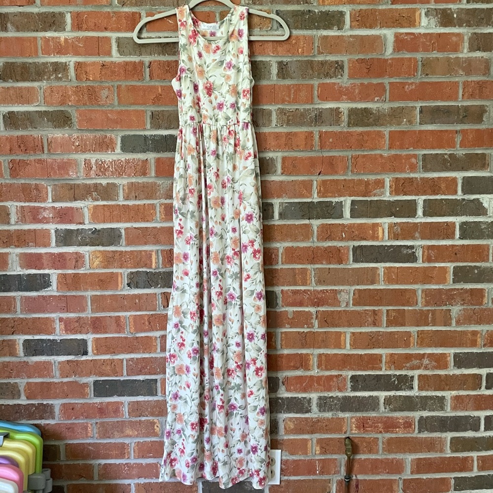 Honey & Lace Floral Maxi Dress